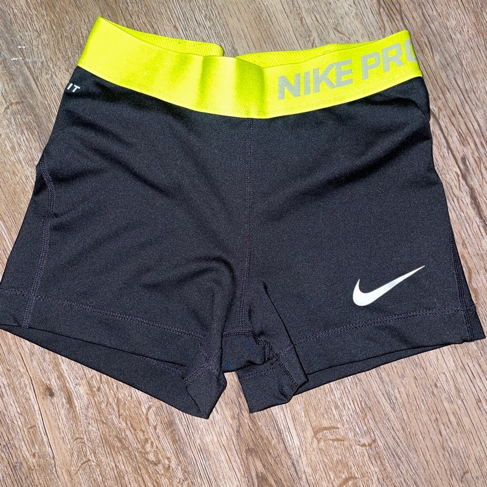 Nike Pros 2”